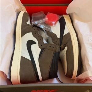 Nike air Jordan 1 Retro High Travis Scott